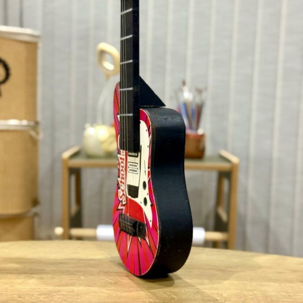 Guitarra Electrica de Madera Chica 40 cm - Image 6